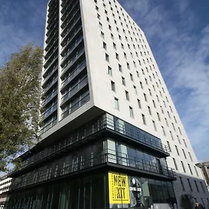 https://hotel-new-kit.thehaguehotels.net